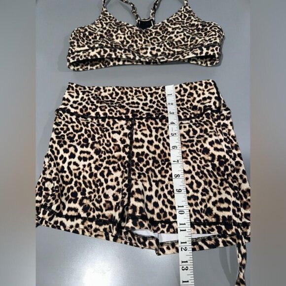 Zyia Scrunchy Bum Shorts and Bra Set - Picture 5 of 9